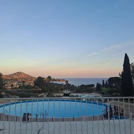 아파트 Cap Esterel Face A La Agay St Raphael