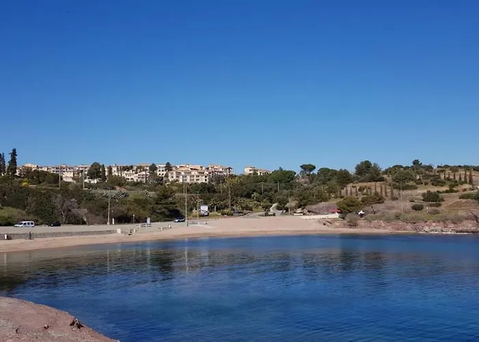 Cap Esterel Face à La Agay St Raphael Apartamento *