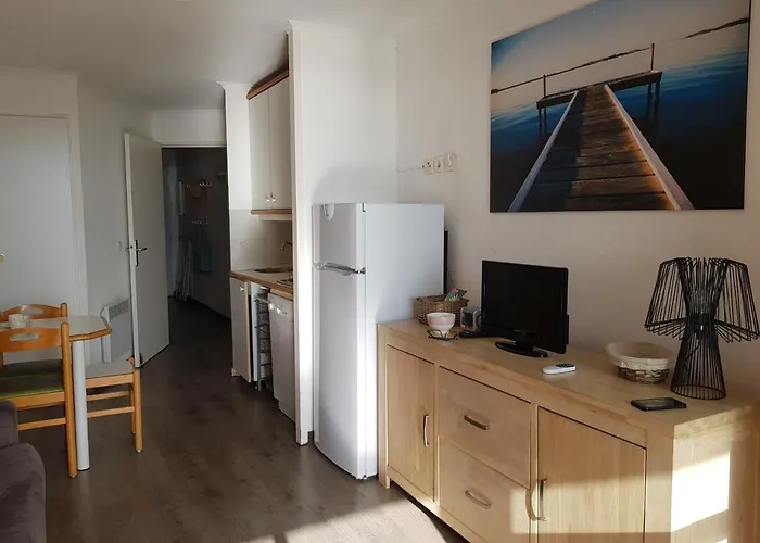 Cap Esterel Face à La Agay St Raphael Apartamento *